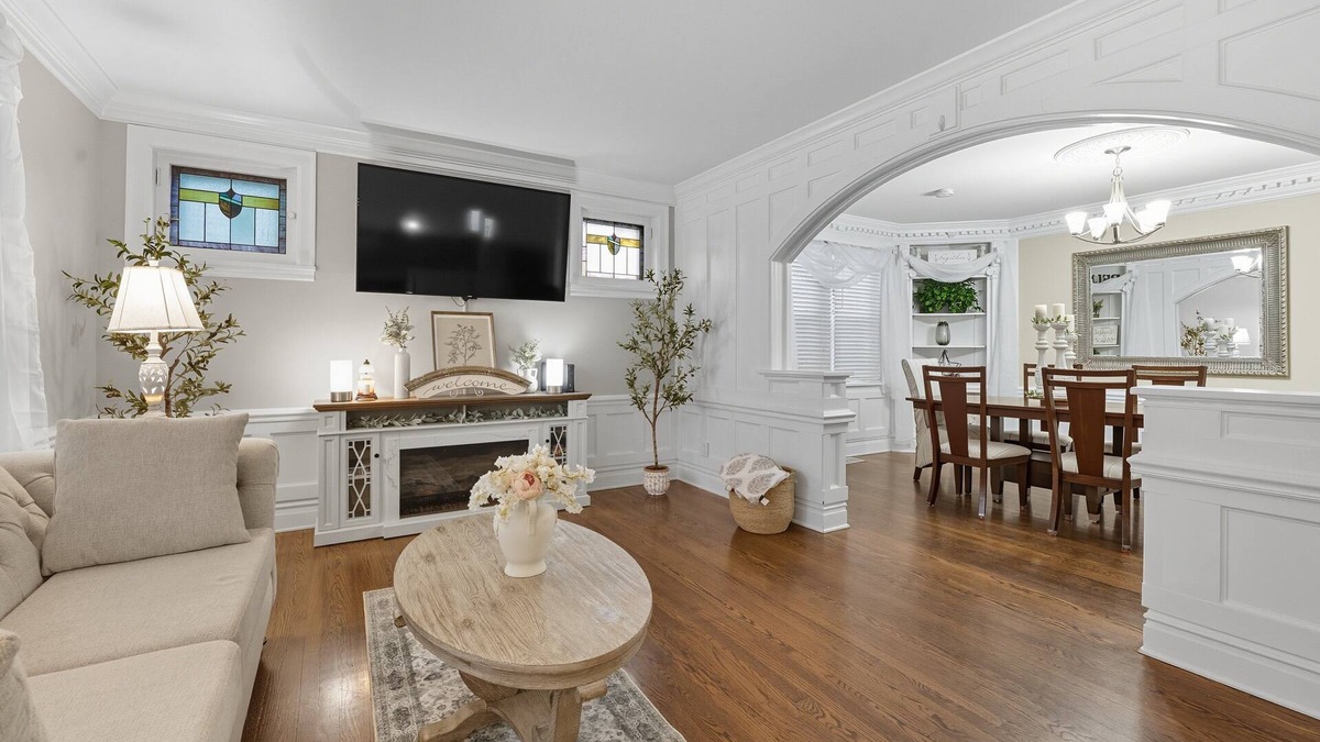 Mehlville House | NEW! St. Louis Retreat with Game Room & Yard