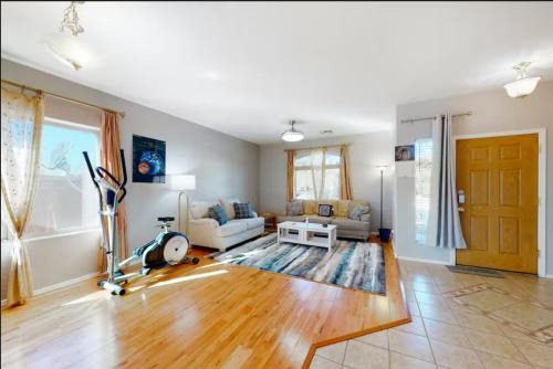 Westwing Mountain House | NEW! Stunning Peaceful Peoria Home - Very Close to Sports Complex