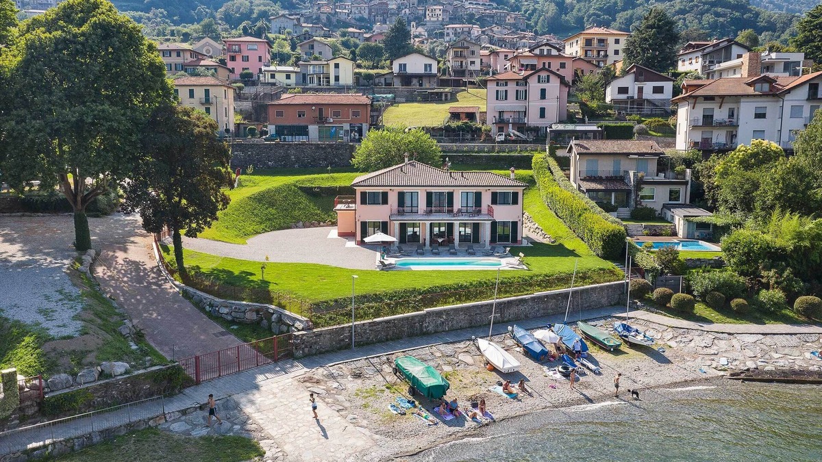 Naggio Villa | New stunning villa with pool and beach access! - Villa Angelina