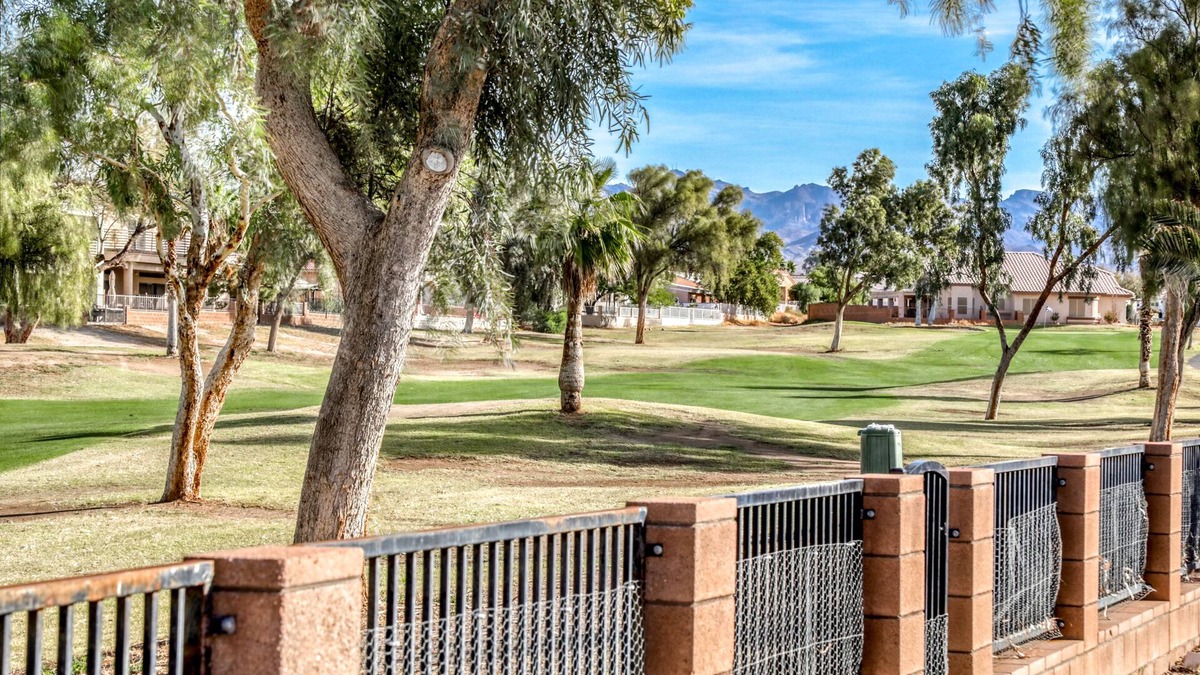 Fort Mohave House | NEW! Summer Fun on Golf Course & Near River or Lake