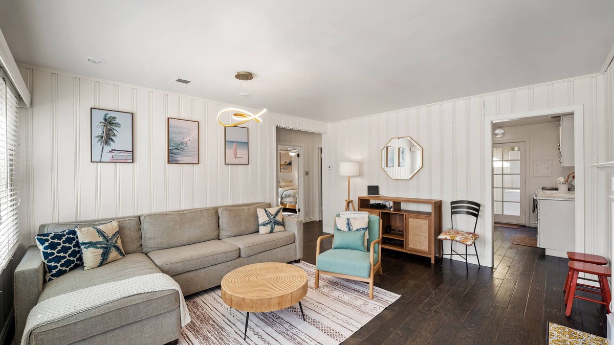 Silver Strand House | NEW - Surf Bungalow w/Hot Tub - Steps from Beach