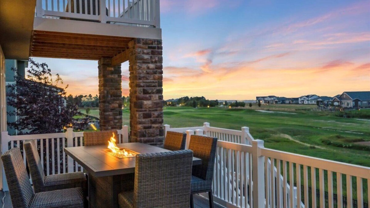 Commerce City House | NEW - The Retreat at Buffalo Run - Gym/Theater/Mountain Views/Golf Course