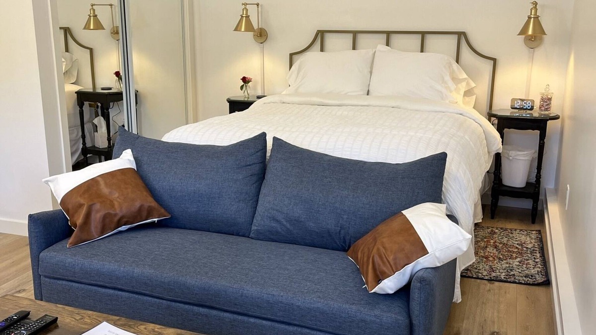 Valencia Apartment | NEW! The Sycamore Suite! Charming Hidden Gem! NEW!