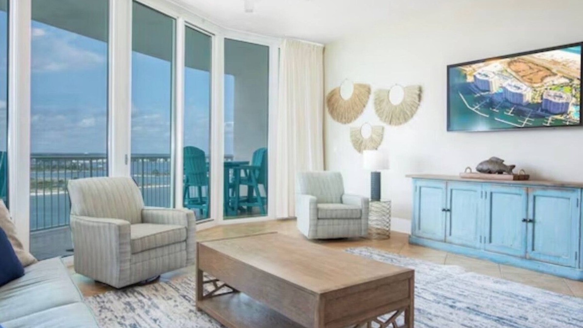 Orange Beach East Condo | NEW TO RENTAL! PENTHOUSE 2 BED 2 BATH STUNNING UNIT!