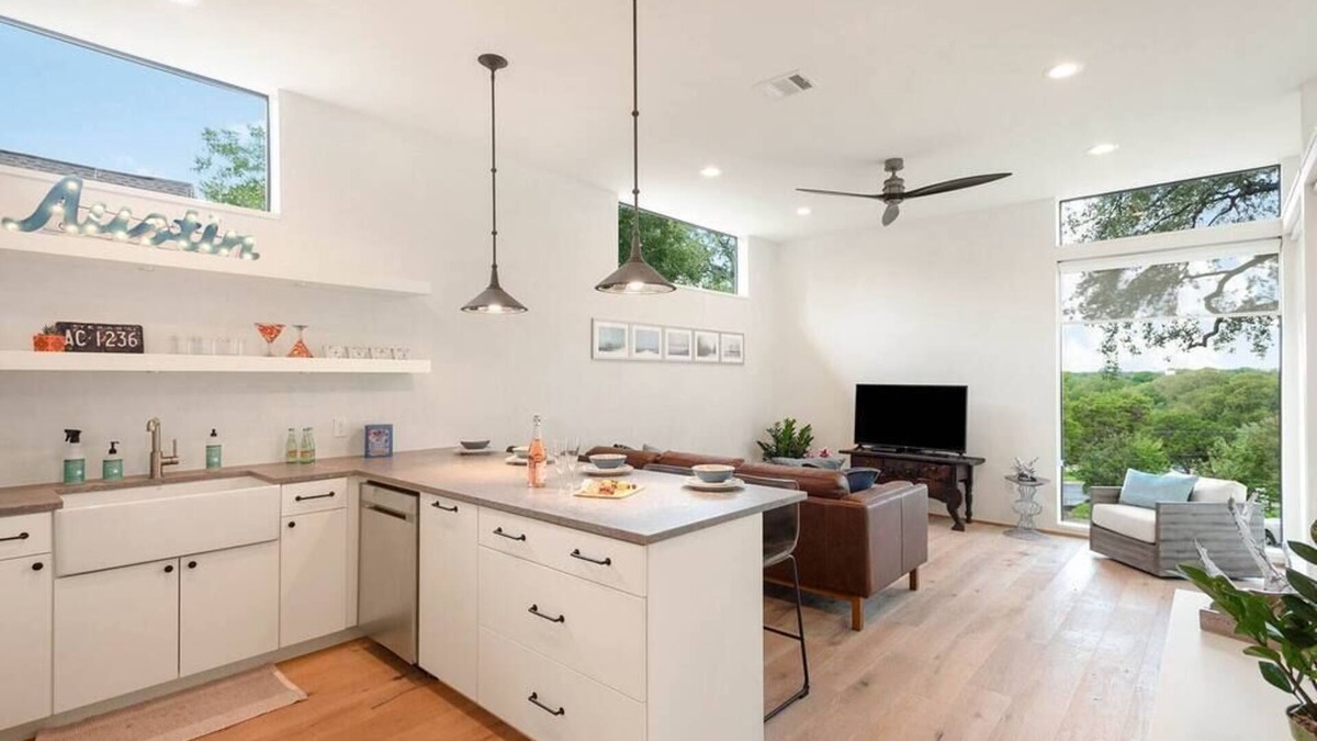 Greater South River City House | NEW to VRBO - Modern Mediterranean Home with Rooftop Deck Views