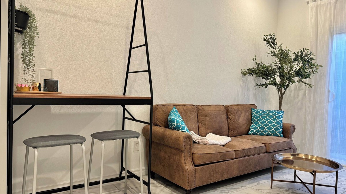 Henderson House | New Trendy Suite in Henderson, NV!