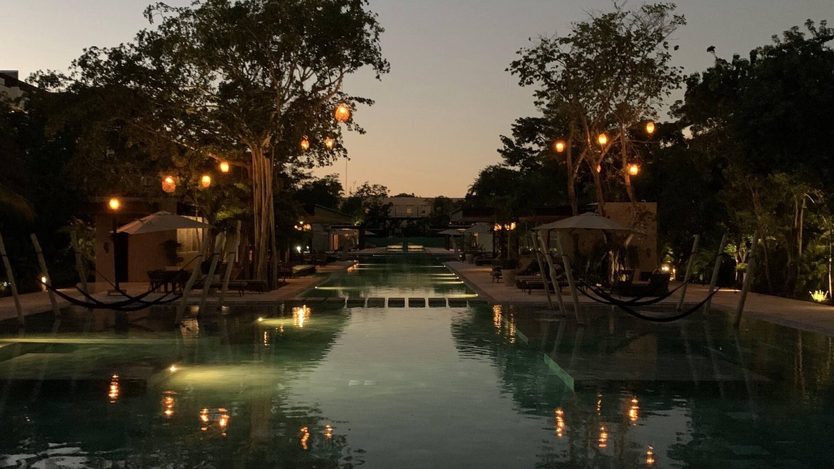 Playacar Beach Condo | New TROPICAL AWA 1 Room Infinity Pool Gym Bar