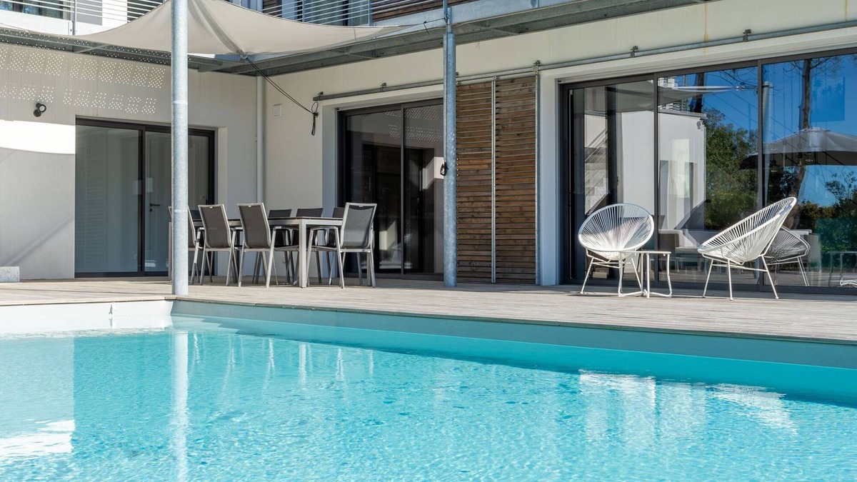 Chateau-d'Olonne Villa | New villa 240m2, 5 bedrooms, 5 bathrooms, swimming pool, near ocean to Les Sables d'Olonne
