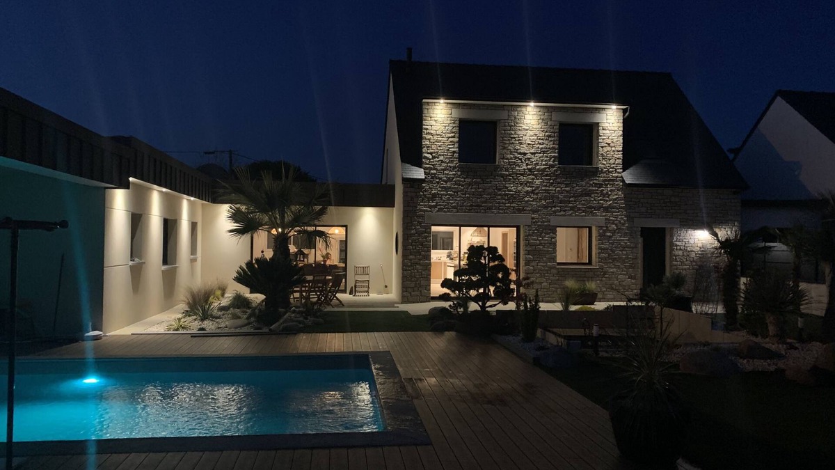 Brignogan-Plage Villa | NEW: VILLA by the sea with swimming pool and spa