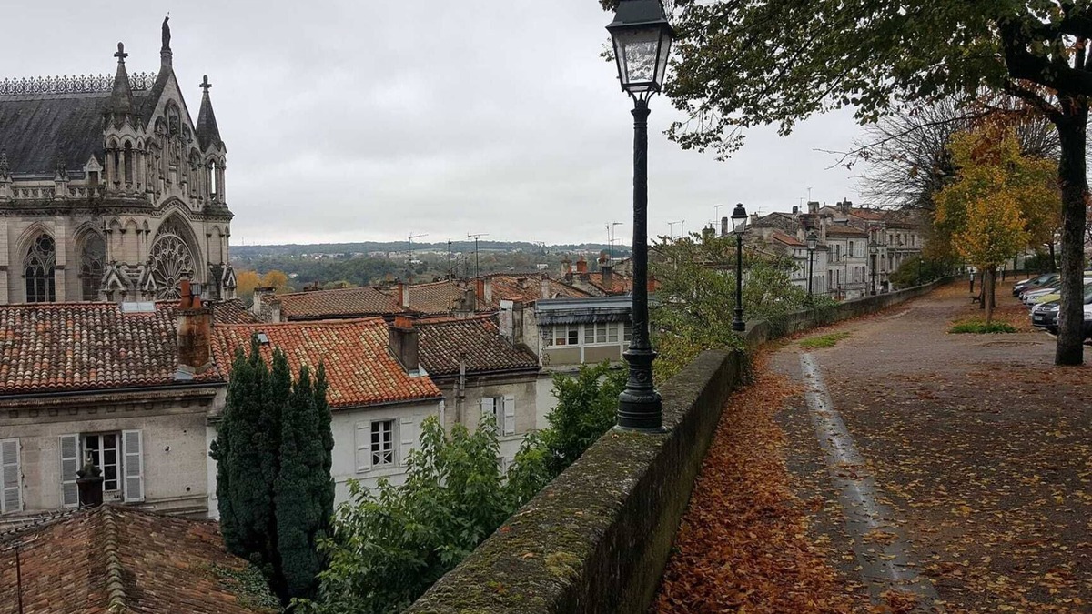 Sainte-Souline Villa | NEW Villa with great views in rural France, children & dogs welcomed sleeps 6