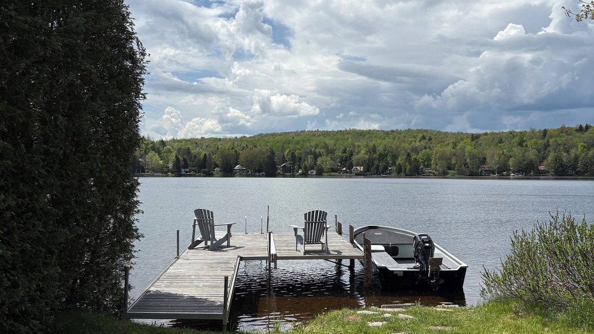 Stanstead Township House | *NEW *Waterfront home - Lovering Lake - Le Love