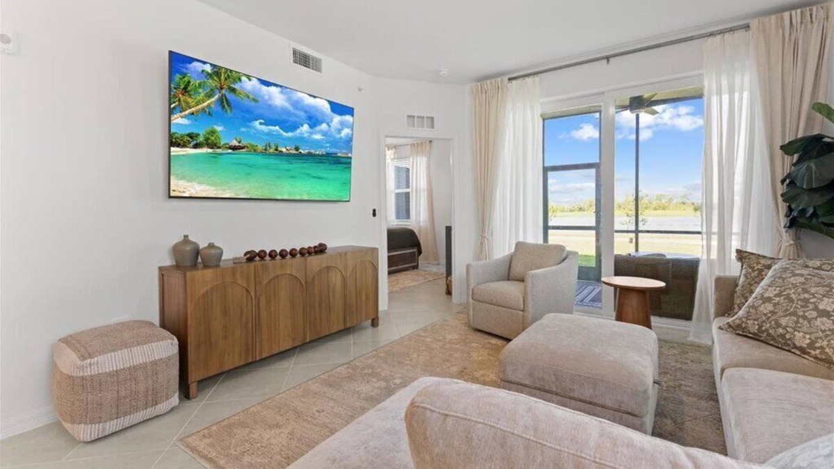Venice Condo | NEW! Wellen Park Golf Condo!. Near Braves Stadium & Beaches. Pet Friendly!