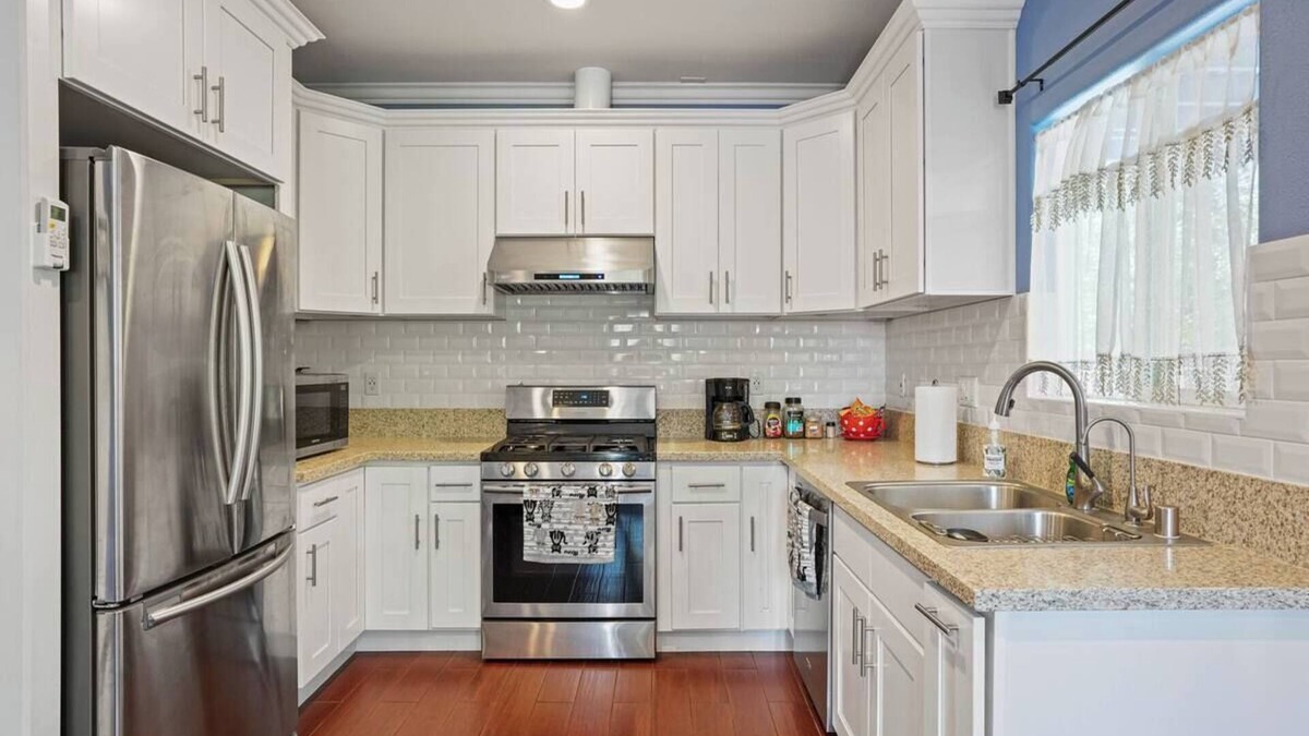 Southwest Anaheim House | Newly Built 2 bedroom Home Close to Disneyland Fun