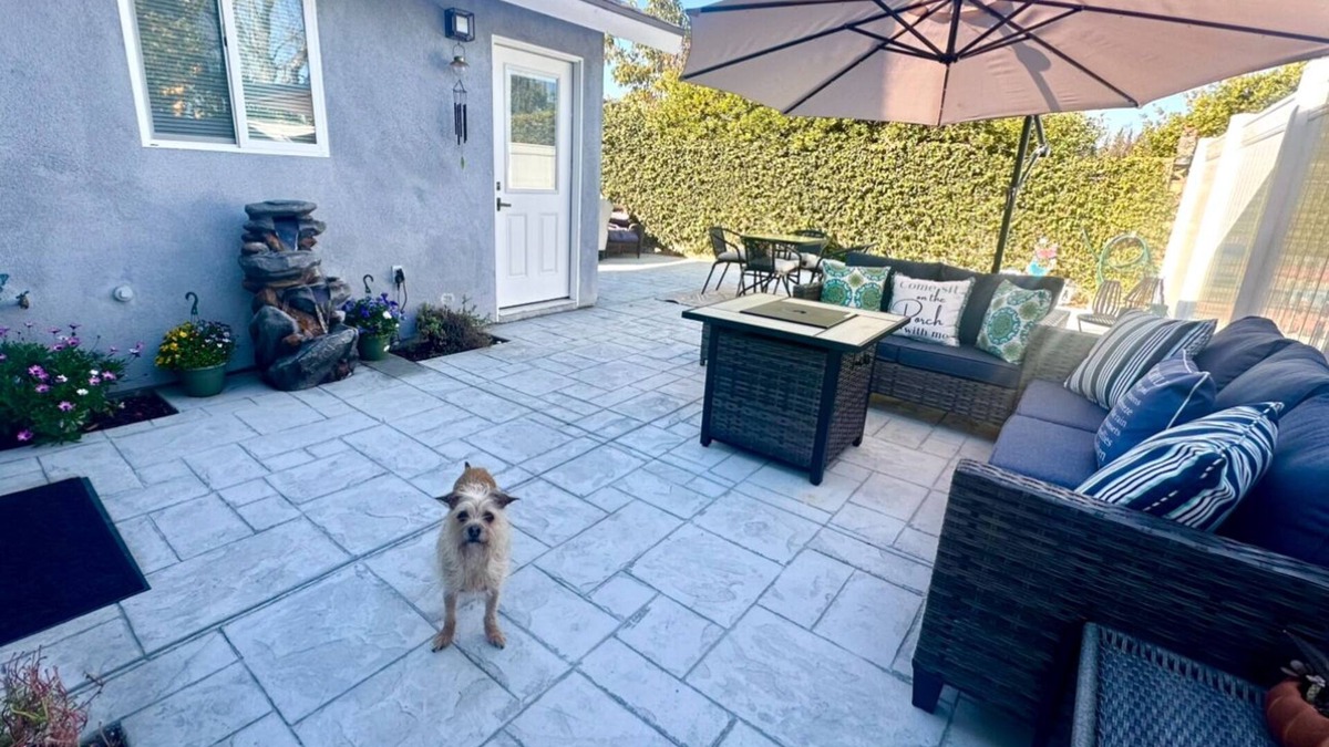 Simi Valley House | Newly built Adorable home with Huge patio with fire pit. Peaceful and quiet!