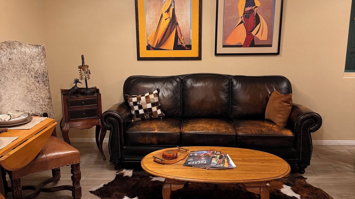 Old Fort Lowell House | Newly Built Beautiful Guest House/Casita