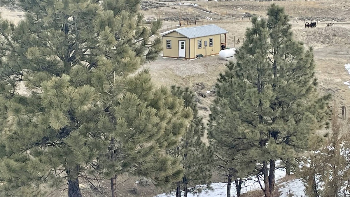 Ingomar Cabin | Newly Built Cabin in Hysham, MT - Close Access to spectacular hunting & fishing