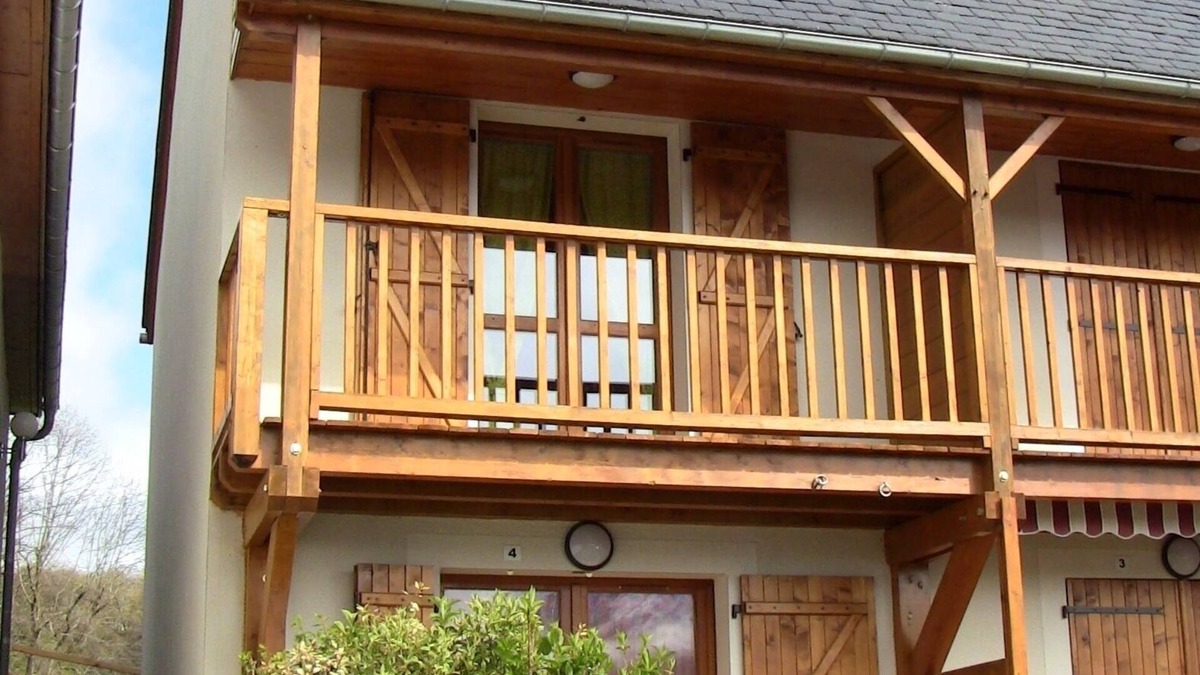 Sazos House | Newly built townhouse