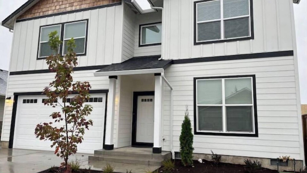 Thurston House | Newly constructed spacious home in Eugene/Springfield near UO and Autzen stadium