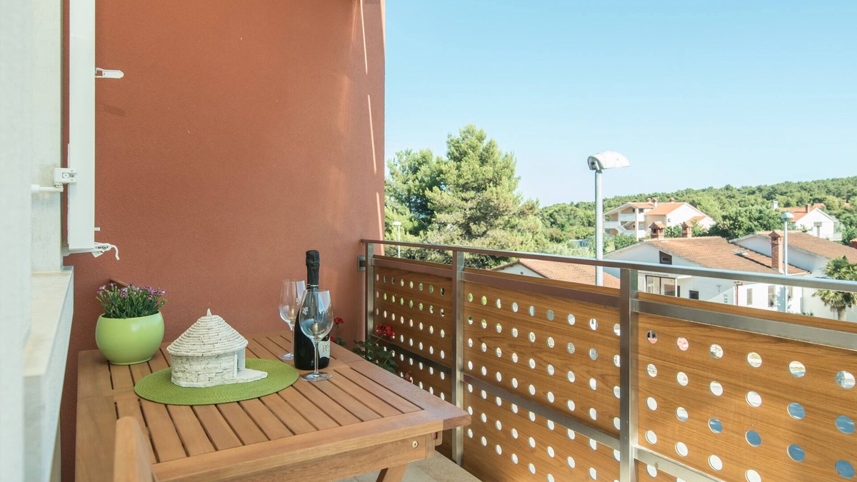 Liznjan Apartment | Newly furnished apartment in Ližnjan 5 min walk from the beach