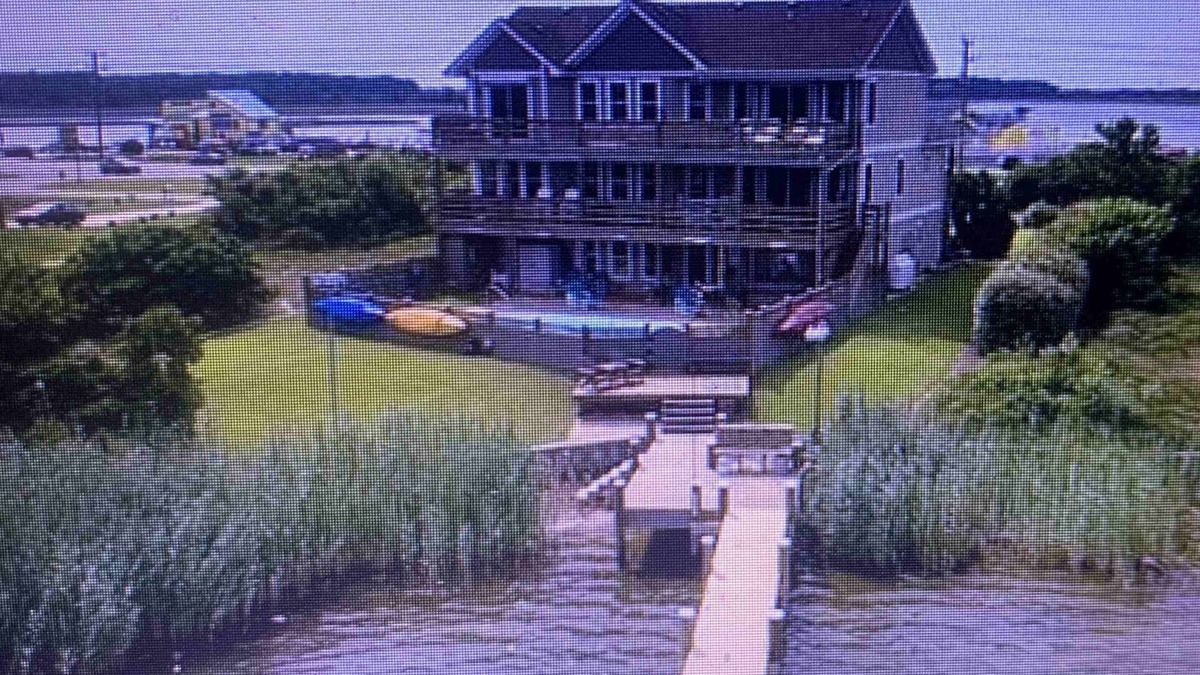 Nags Head House | Newly redecorated luxury home with stunning sunset views on the Roanoke Sound