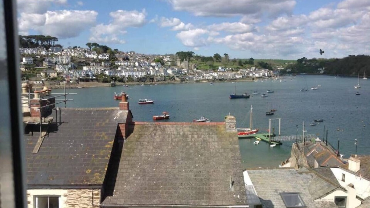 Polruan Cottage | Newly refurbished 7-Bed Cottage in Polruan, Fowey