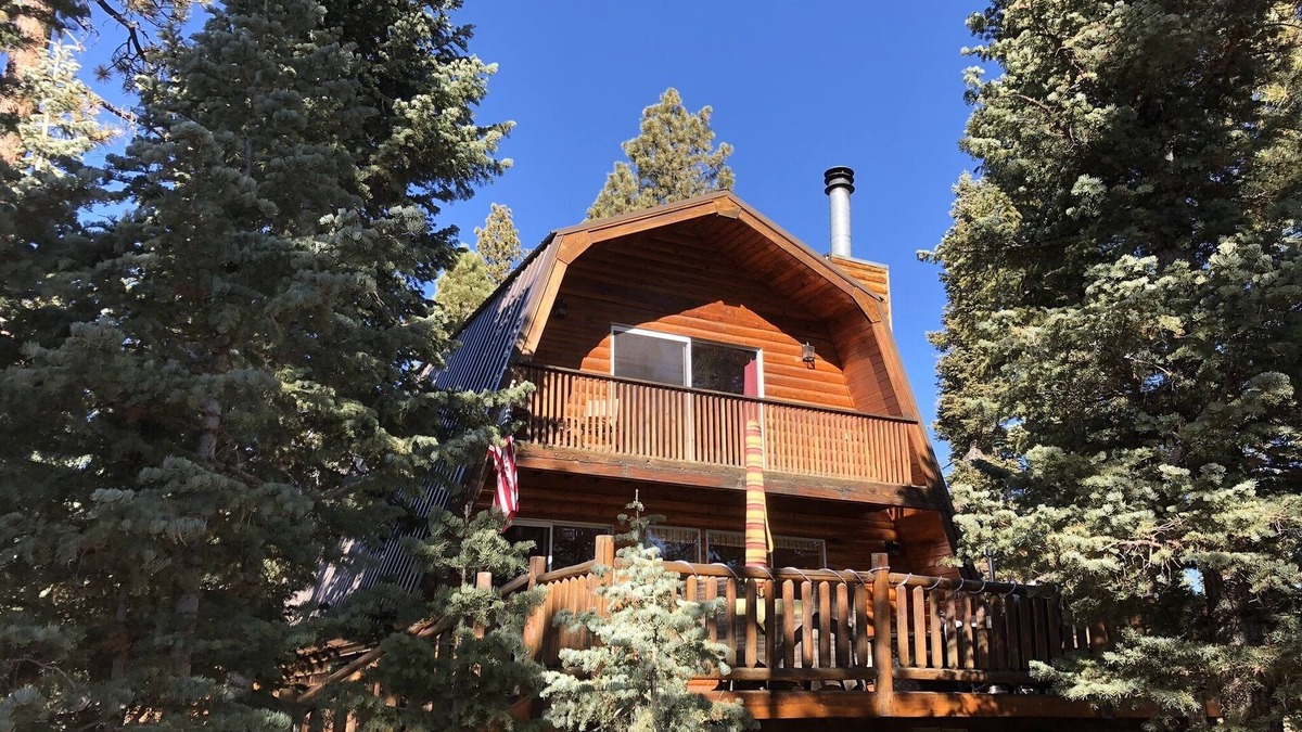 Meadow View Heights Cabin | Newly remodeled cottage in the woods