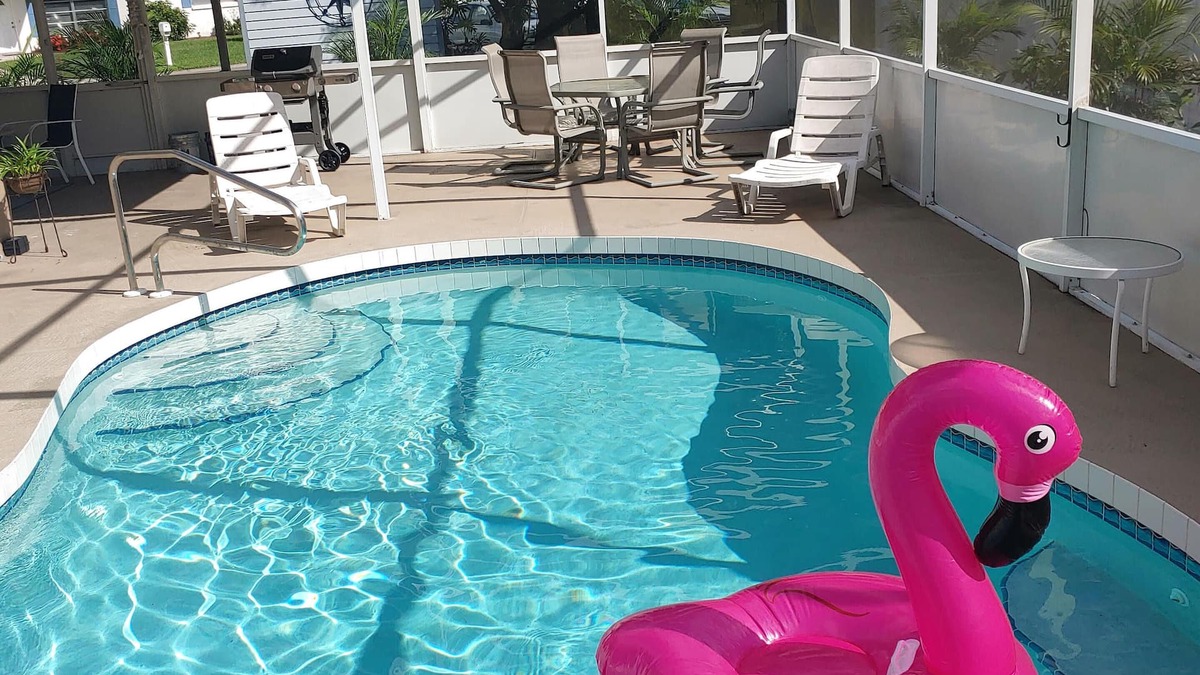 Venice East House | Newly remodeled, all new furniture, beaches, shopping, restaurants, golf, tennis
