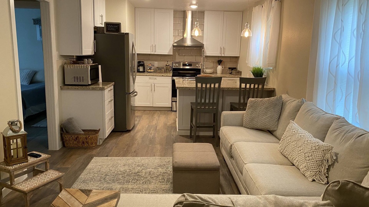 La Marque House | Newly remodeled home just minutes from Galveston