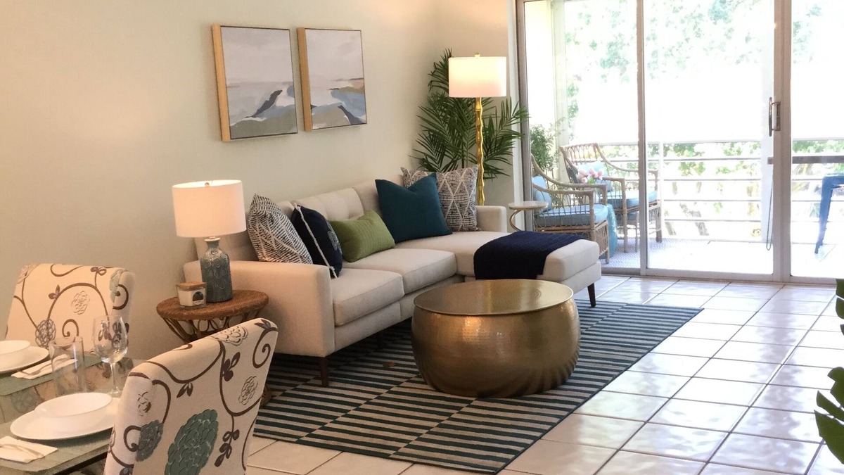 Bel Air Condo | Newly Renovated Condo at the Beach