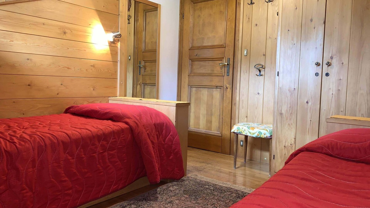 Cortina d'Ampezzo Apartment | Newly renovated penthouse with panoramic view of mountains and close to ski-lift