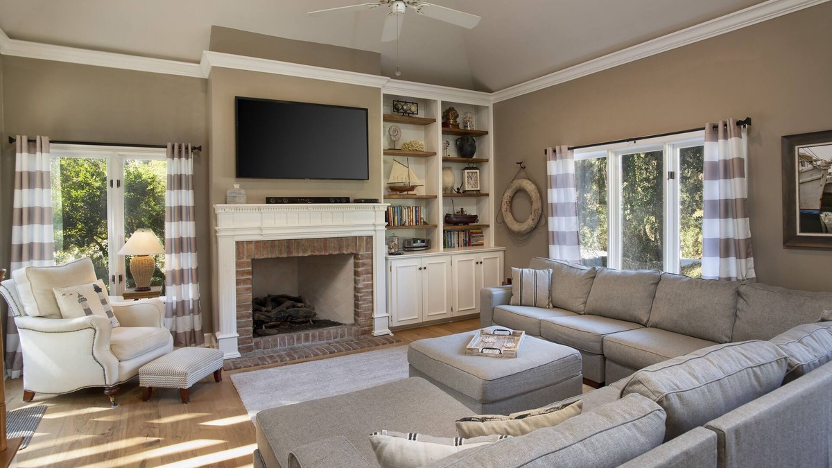 Sea Pines House | Newly renovated home with great golf course views, minutes from the beach!