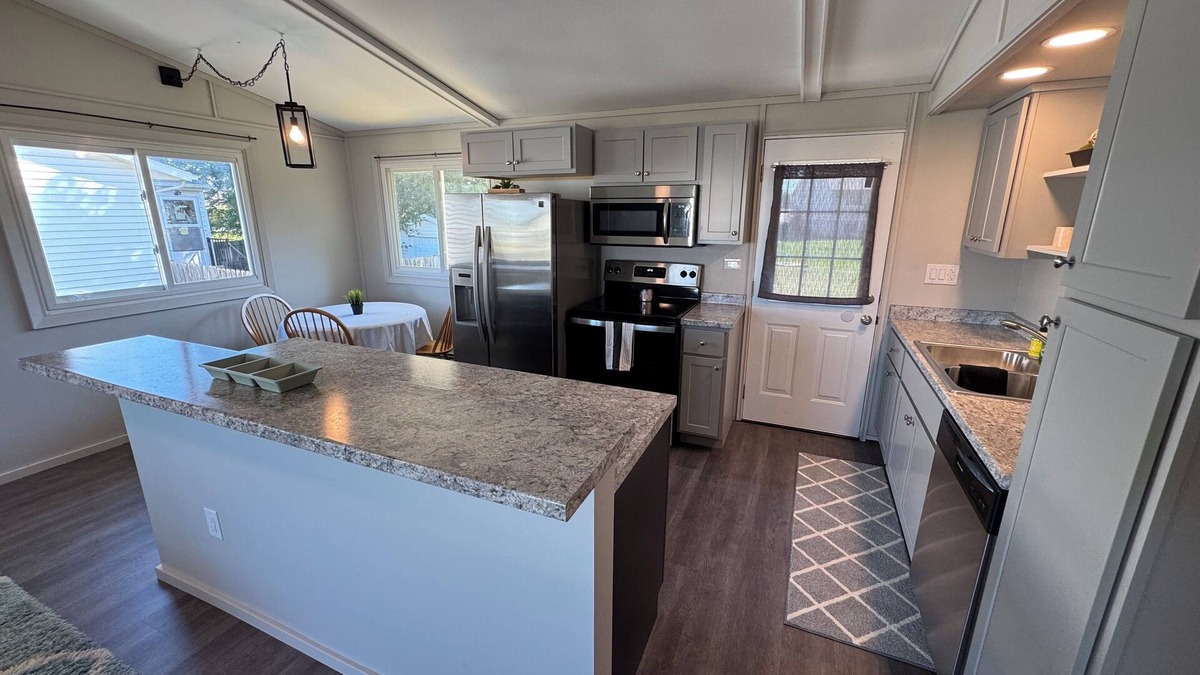 Solon House | Newly Renovated 3-bedroom House in Solon