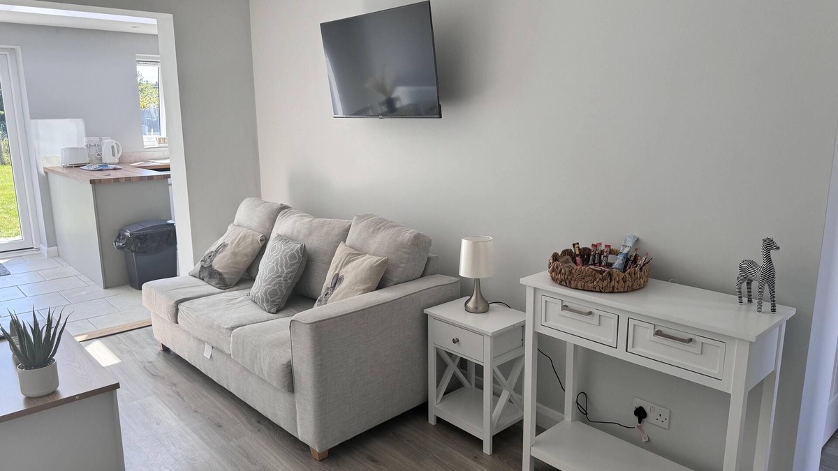 Heacham House | newly renovated 3 bed house near beach in heacham