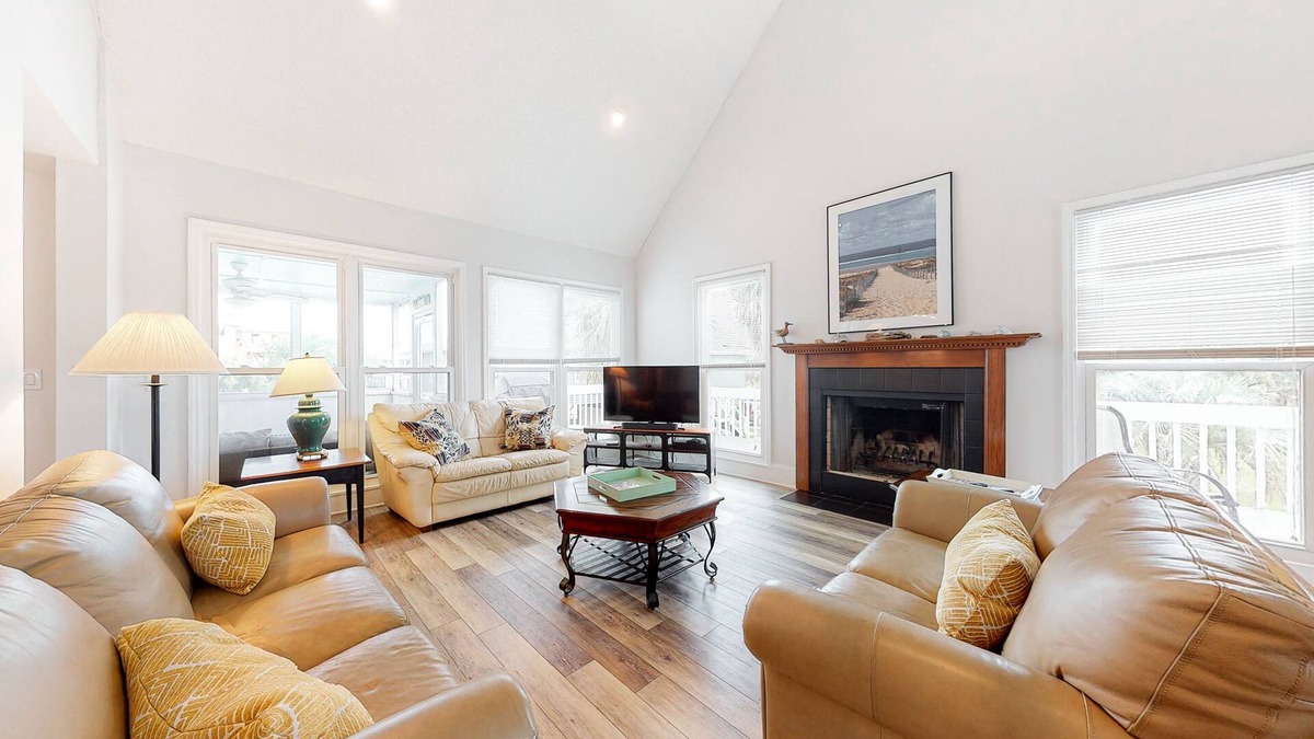 Edisto Island House | Newly Renovated, Dog-Friendly Home w/Ocean View, Decks, WiFi - Walk to Beach