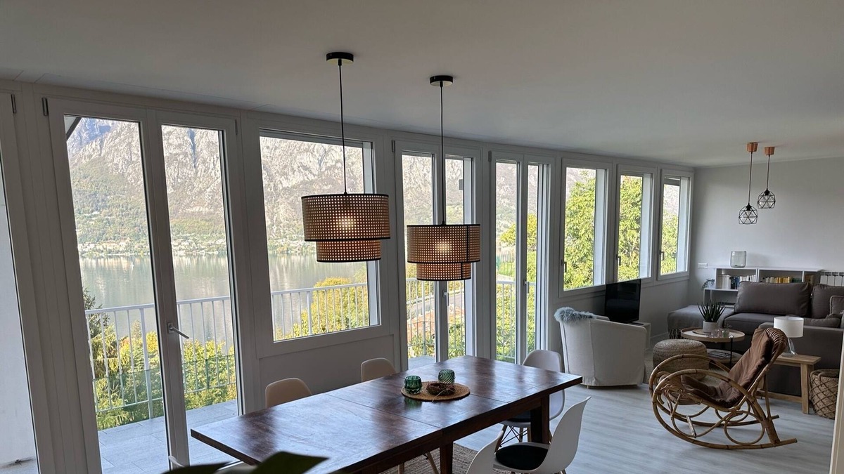 Barclaino Apartment | Newly renovated holiday apartment 50m above Lake Lugano