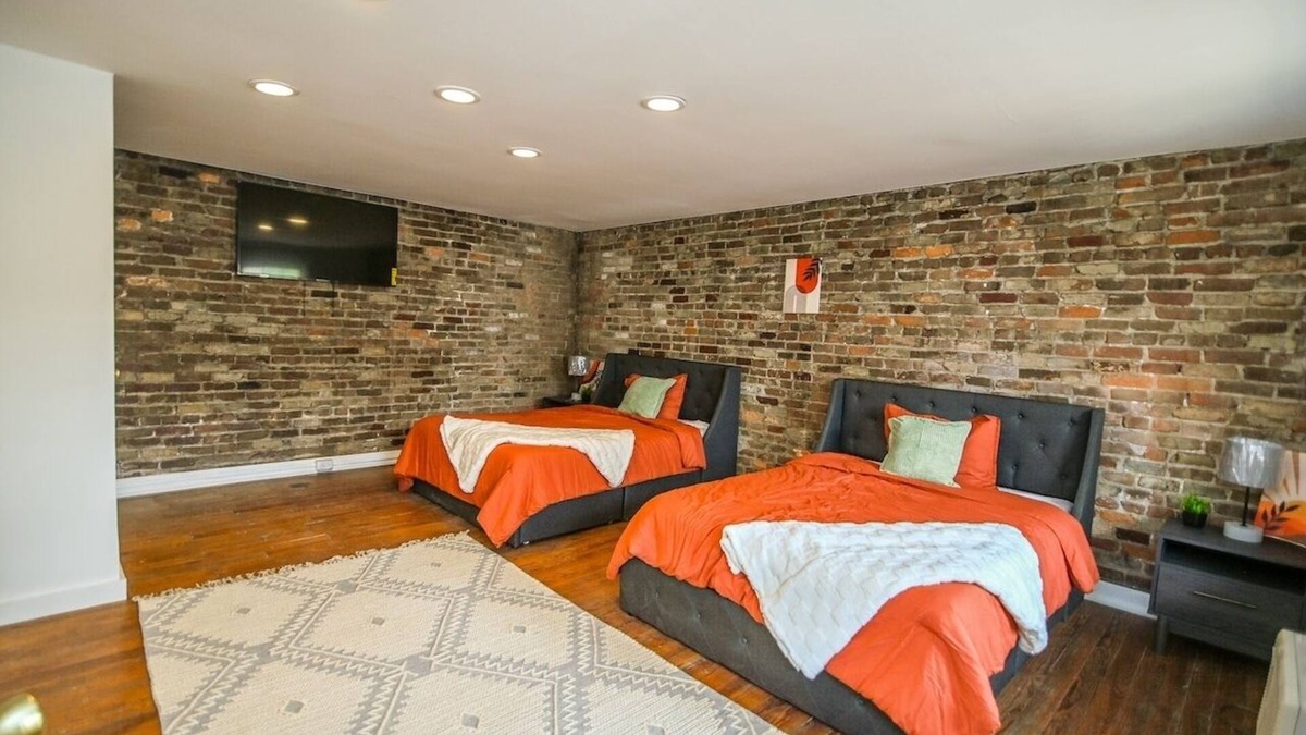 Glendale Apartment | Newly renovated Home in Charming Glendale