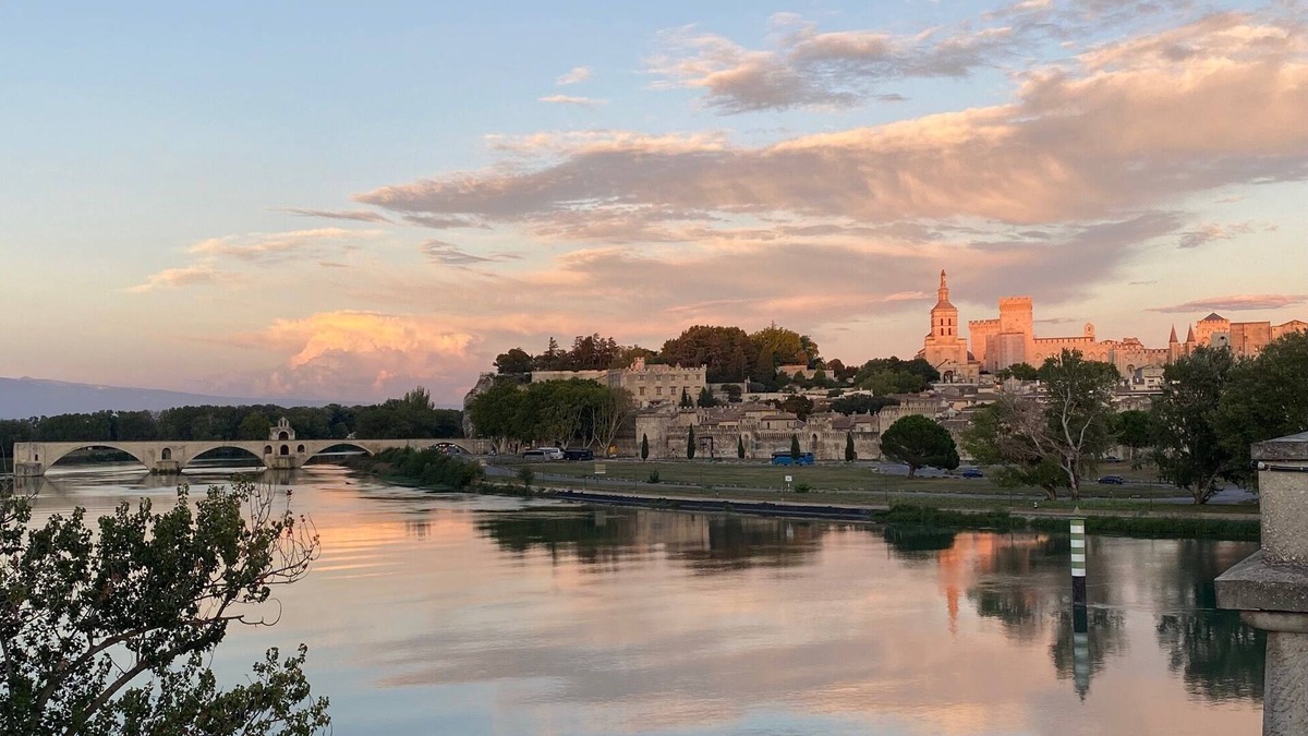 Avignon Apartment | Newly-Renovated Home Within the City Walls of Beautiful and Historic Avignon