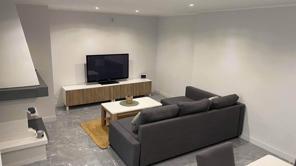 Saint-Antoine House | Newly renovated house private parking beach convenience bus station and port and airport