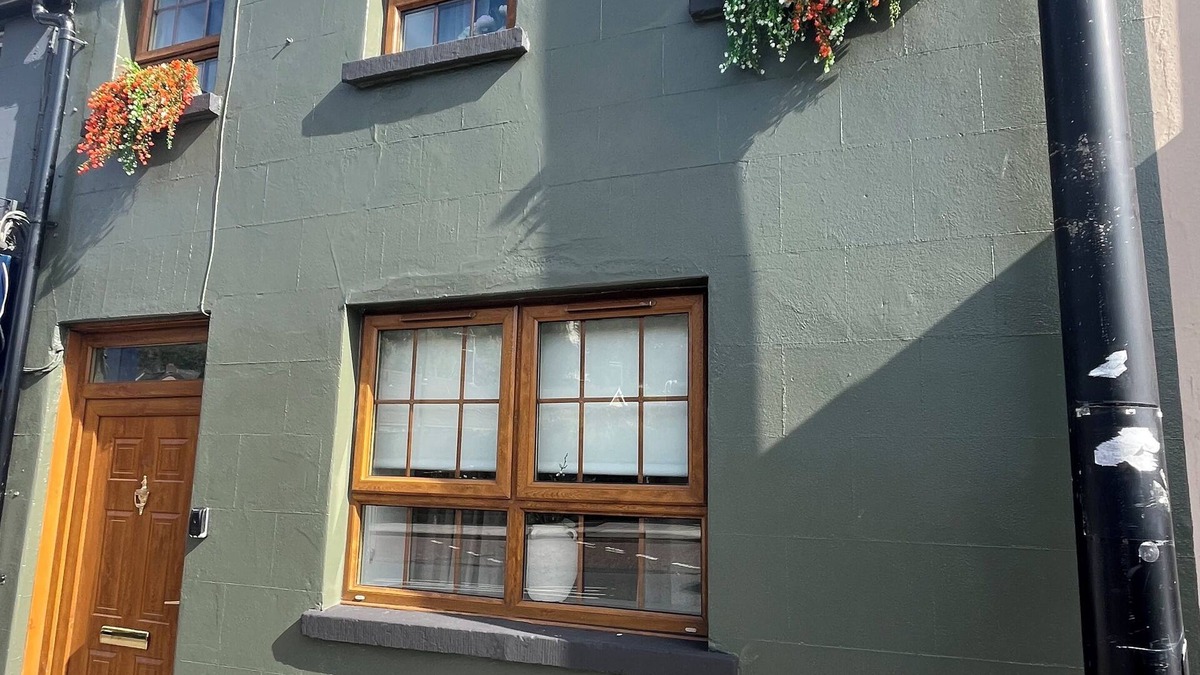 Armagh House | Newly Renovated Luxury Home - Armagh City Centre