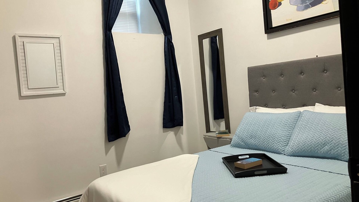 Somersworth Apartment | Newly Renovated Near Portsmouth! Wine ~ Parking ~ WiFi
