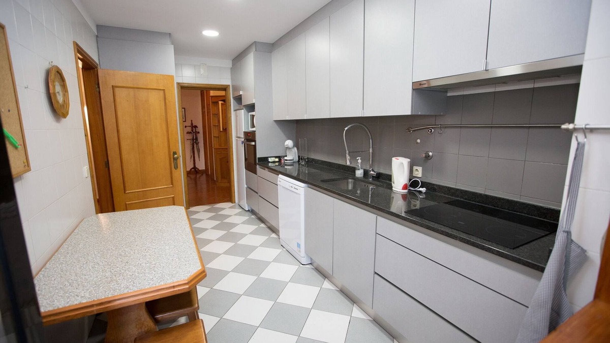 Povoa De Varzim Apartment | Newly renovated T2 in Povoa de Varzim