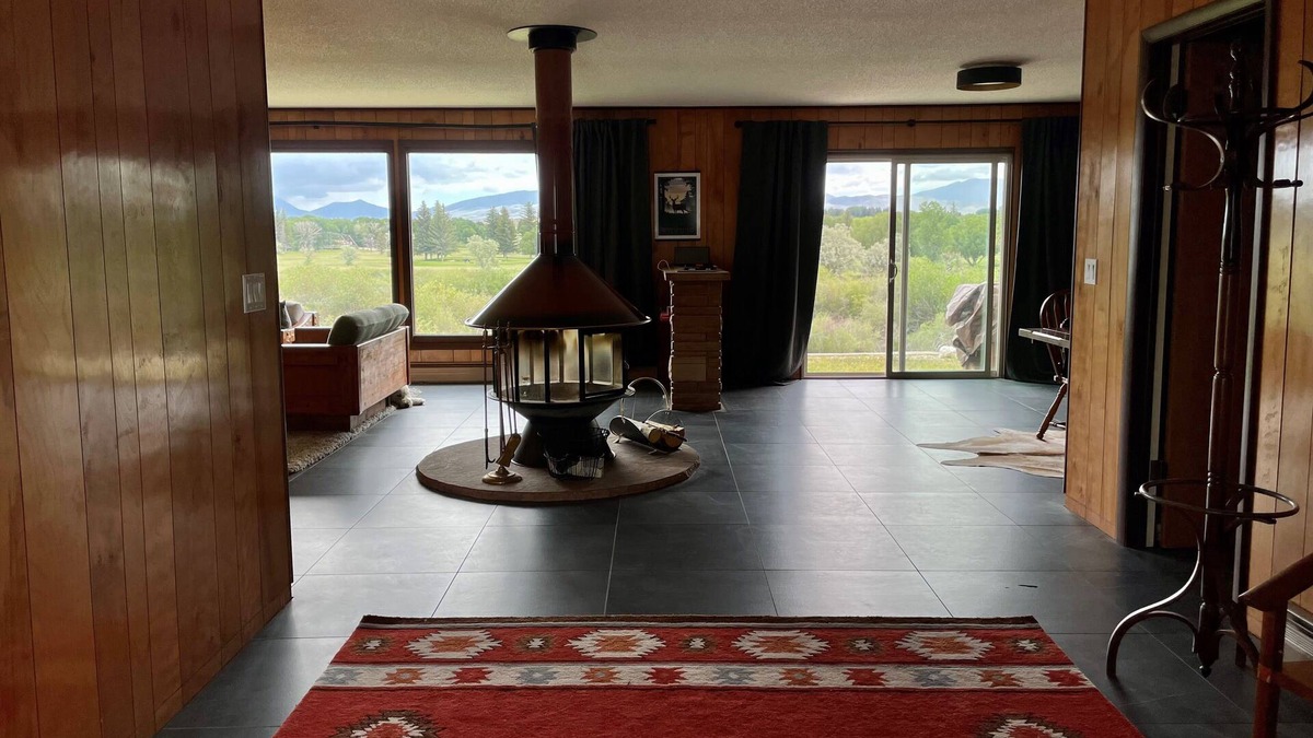 Saratoga House | Newly Renovated Ranch with the Best Views in Town!