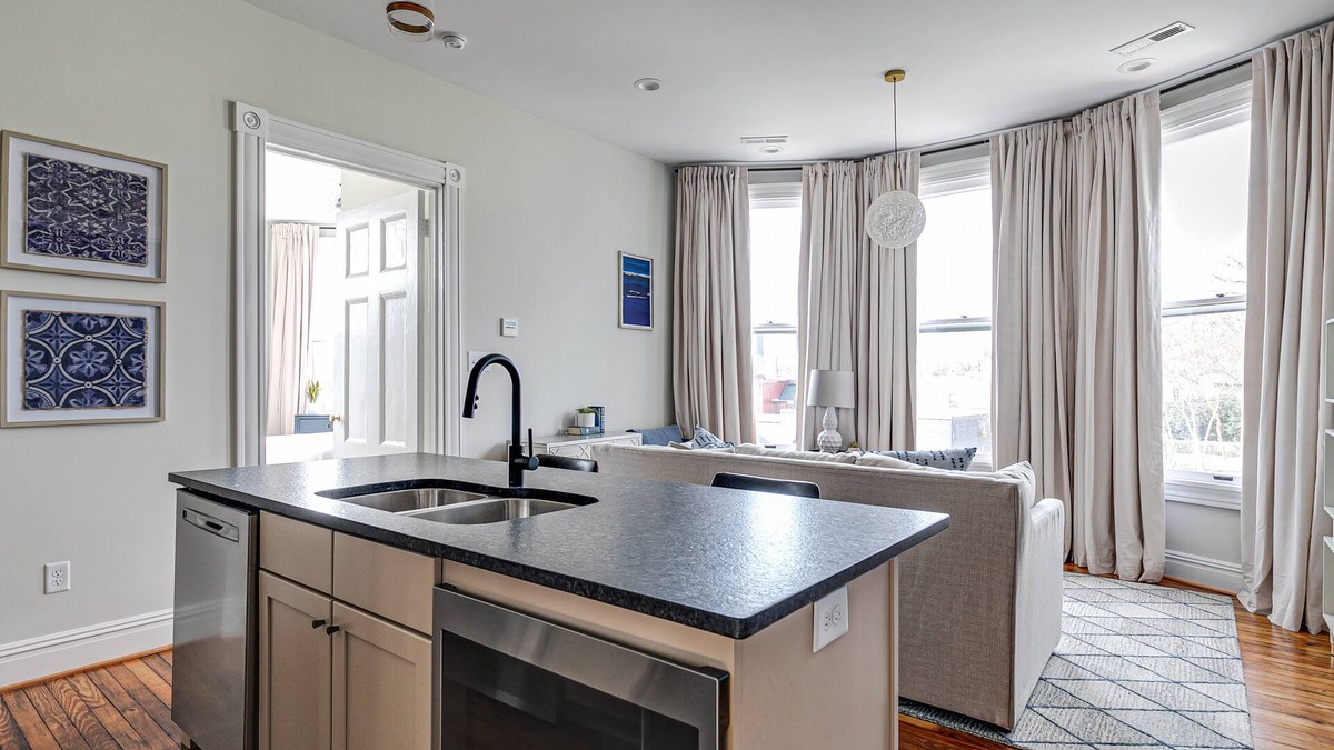 Church Hill Apartment | Newly Renovated, Spacious Suite with Every Luxury
