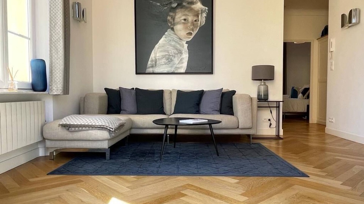 Antibes Old Town Apartment | NEWLY RENOVATED stylish 2 Bed & 2 Bath Apt. in old Antibes with outdoor terrace