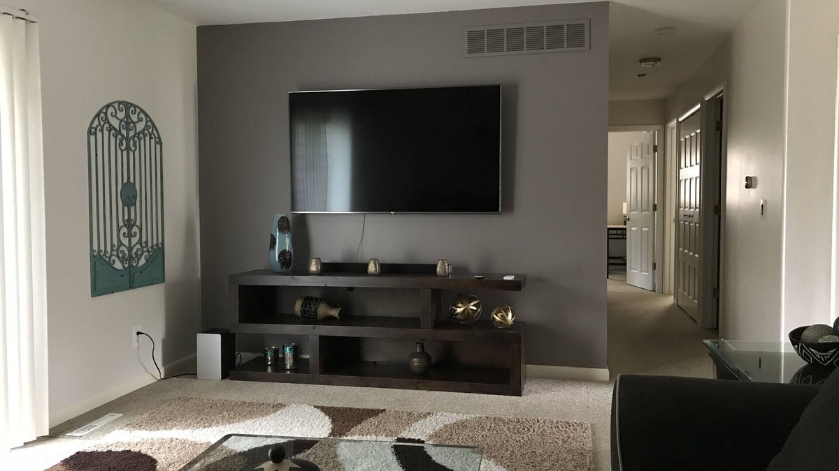 West Portage House | Newly renovated with lots of upgrades.