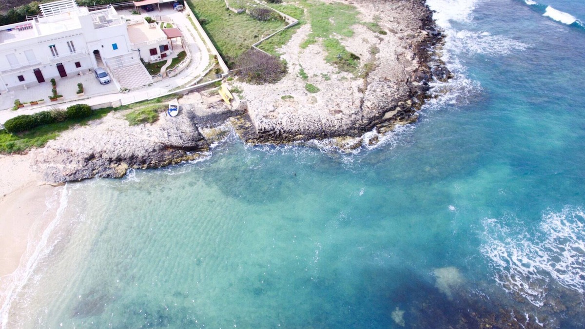 Villanova Apartment | Newly restored holiday home with various extras, right on the beach, 5 P.