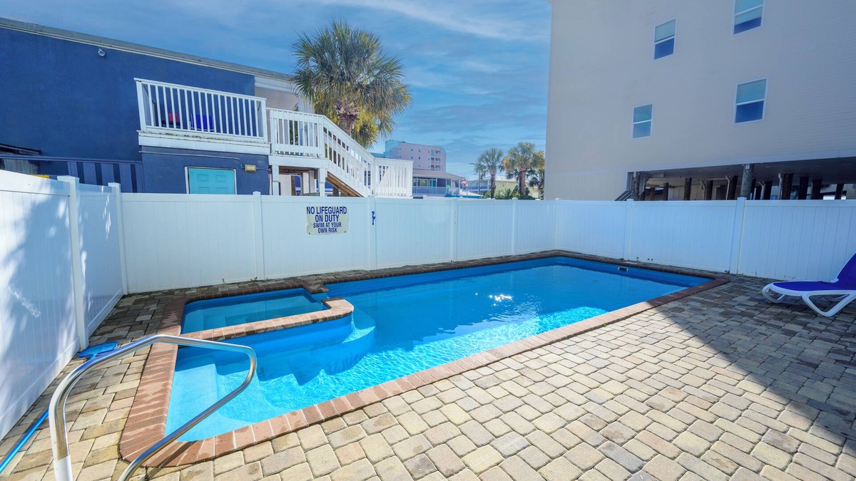 North Myrtle Beach House | Newly Updated! LargePrivatePool/TheaterRoom/GameRoom/150ft to the Beach Access