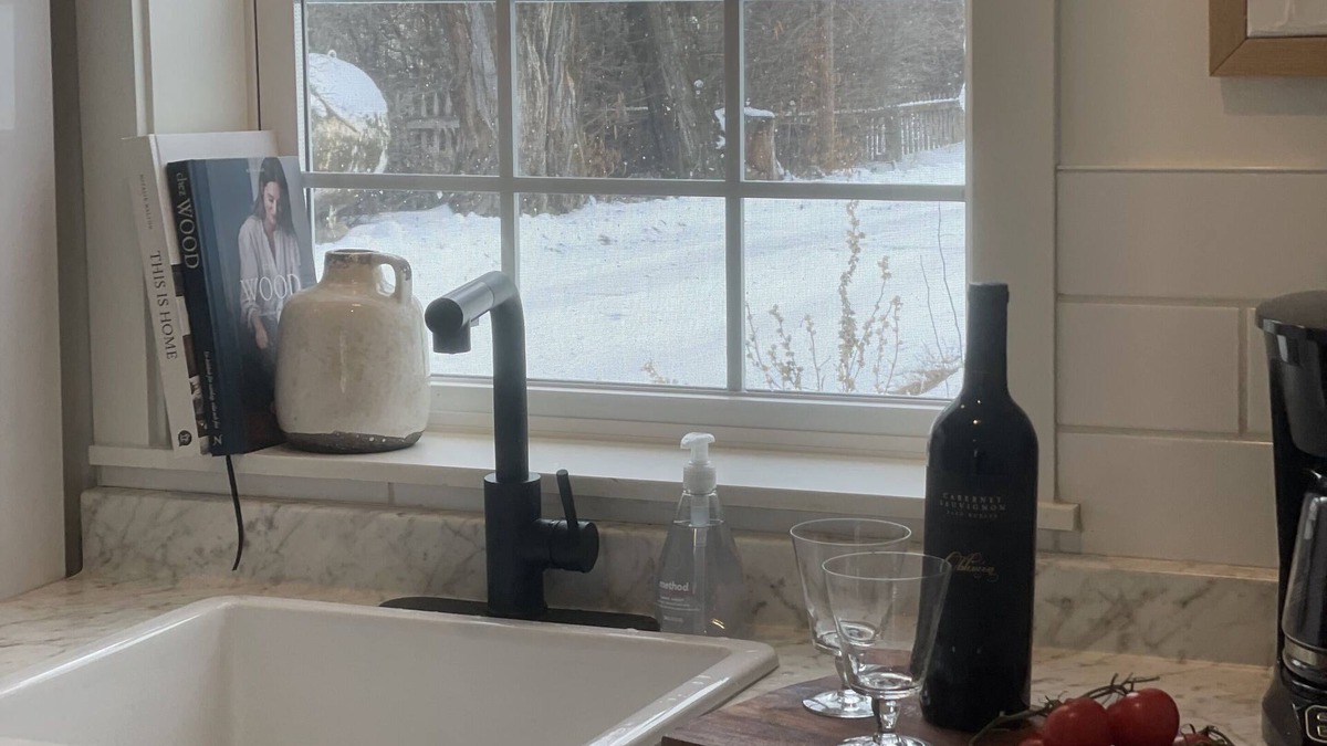 Driggs Cabin | Newly updated cozy cabin in the heart of Driggs, close to National Parks