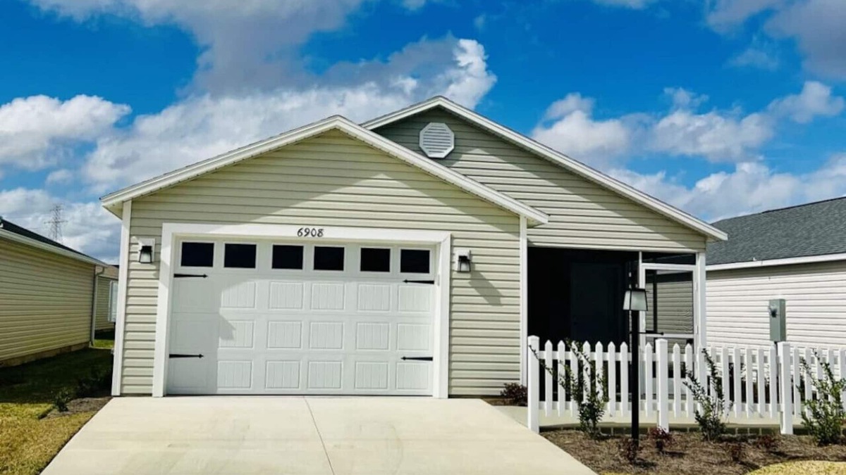 Okahumpka Villa | Next/Pitch & Putt, short ride/Sawgrass, 55m/Disney