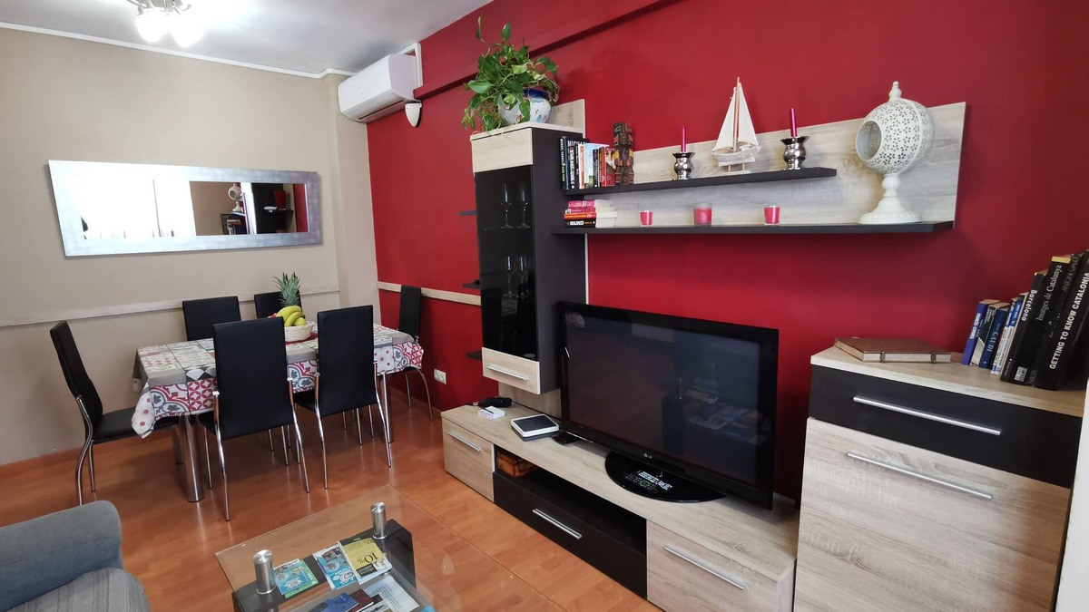 El Poble-sec Apartment | Next to Magic Fountain, another aparment 612814